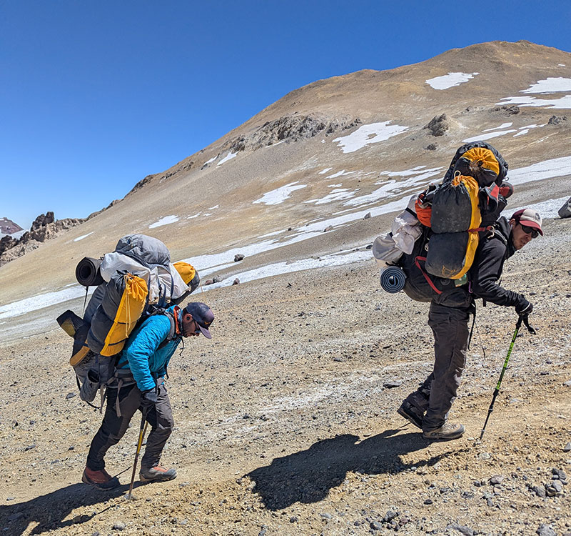 more aconcagua porters
