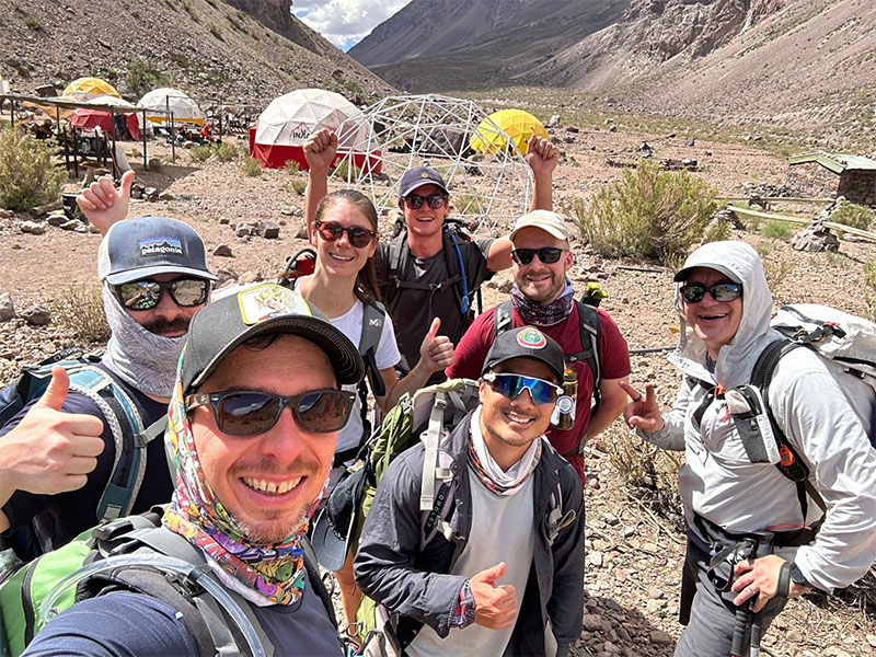 group photo at pampa de lenas