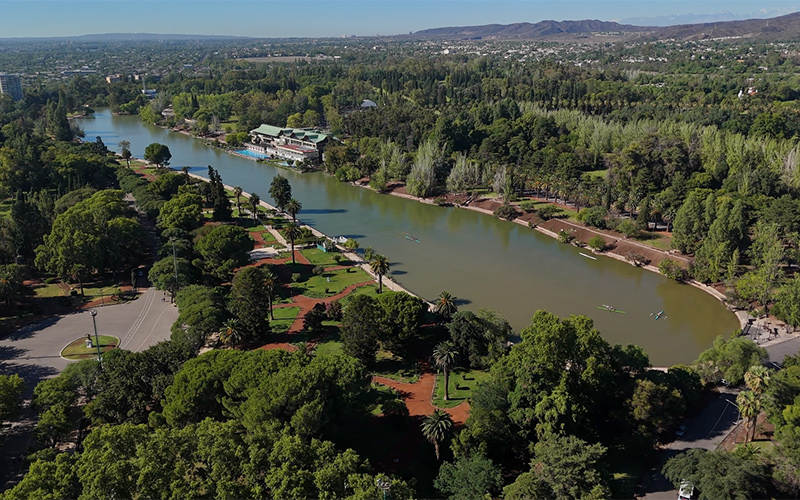 lago del parque aerial